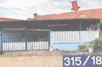 ทาวน์เฮ้าส์หลุดจำนอง ธ.ธนาคารอาคารสงเคราะห์ สุราษฎร์ธานี กาญจนดิษฐ์ ท่าทองใหม่